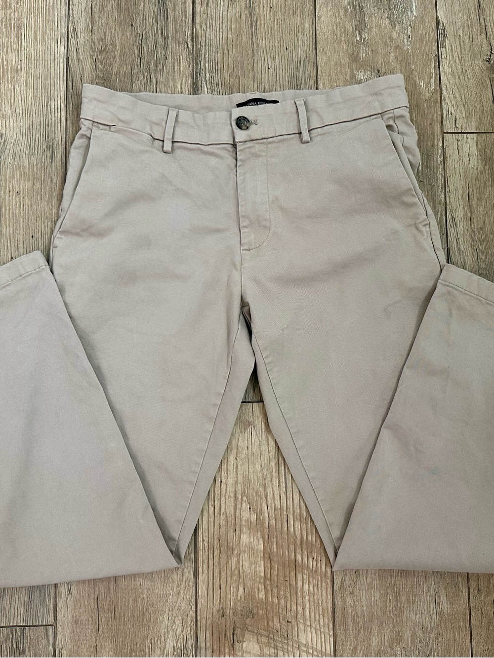 Men’s Banana Republic Chino Pants 32x30 Khaki EUC Cotton Straight Leg Old Money - Picture 3 of 7